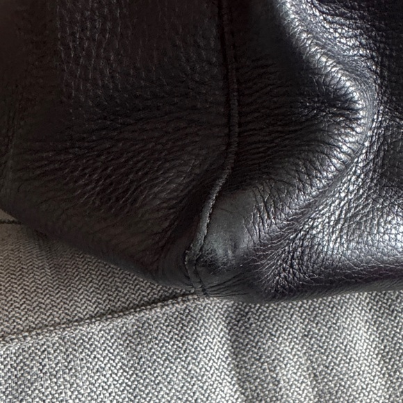 Celine Black Cabas Phantom Leather Tote Bag - Picture 7 of 10
